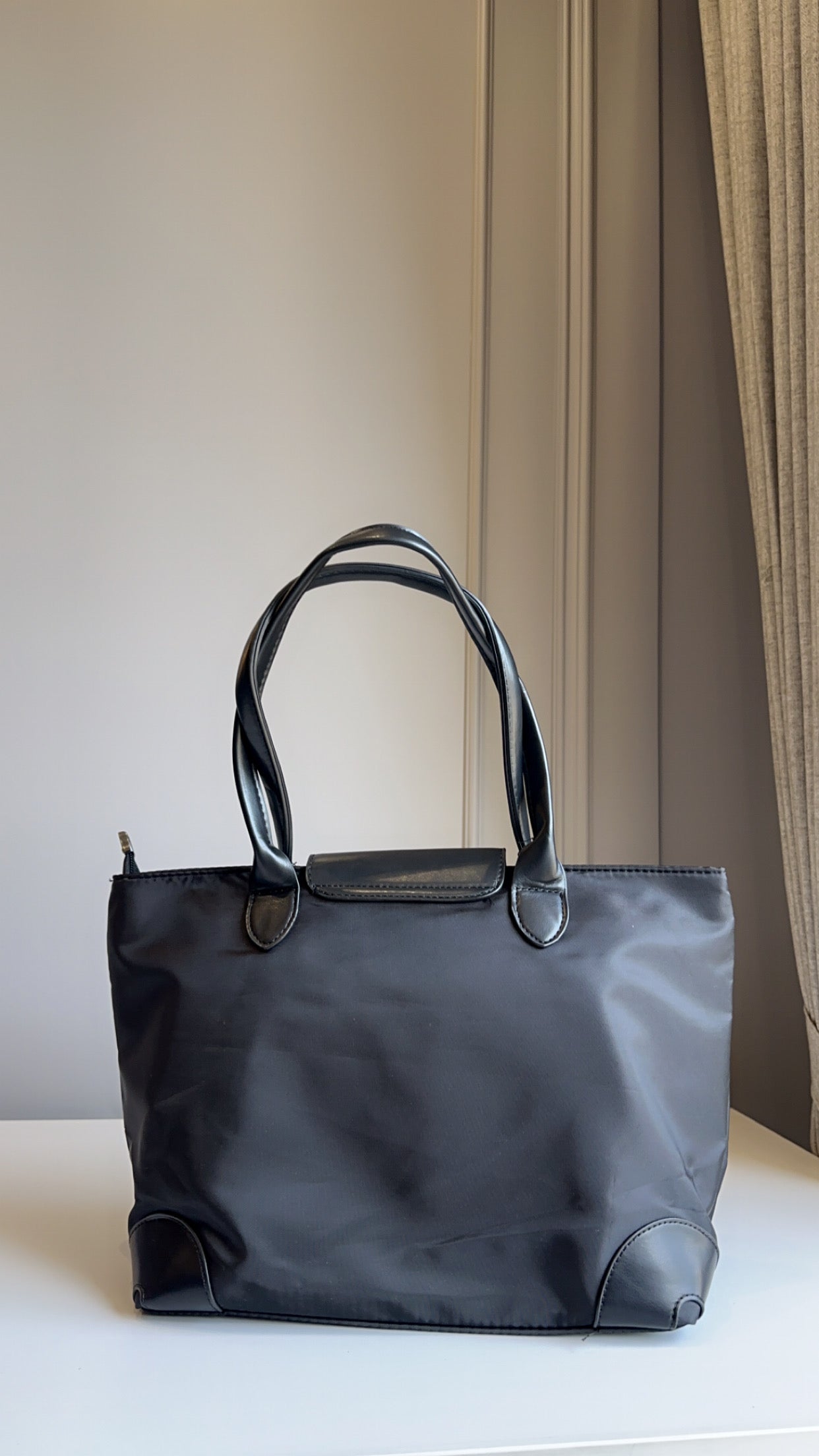 Sophia tote bags