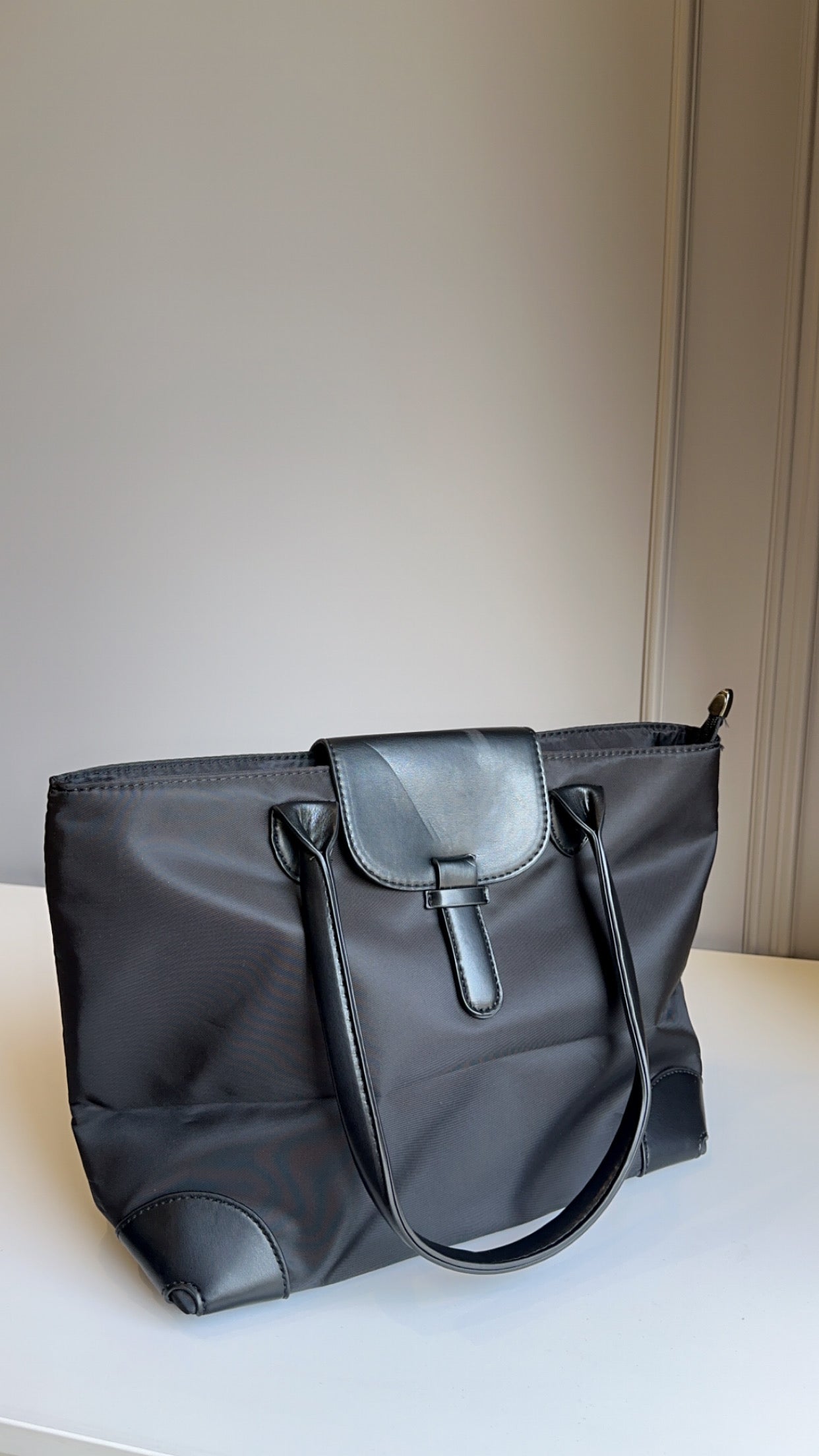 Sophia tote bags