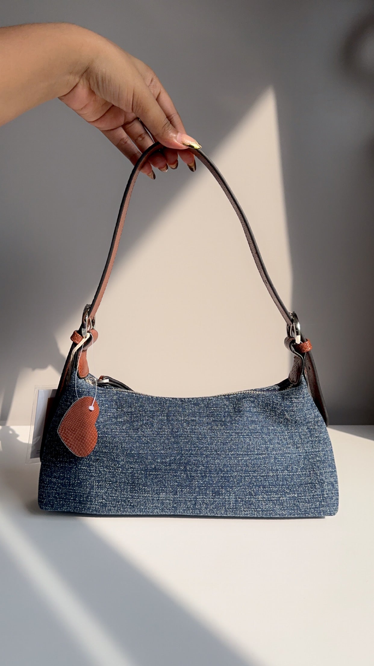 Denim baguette