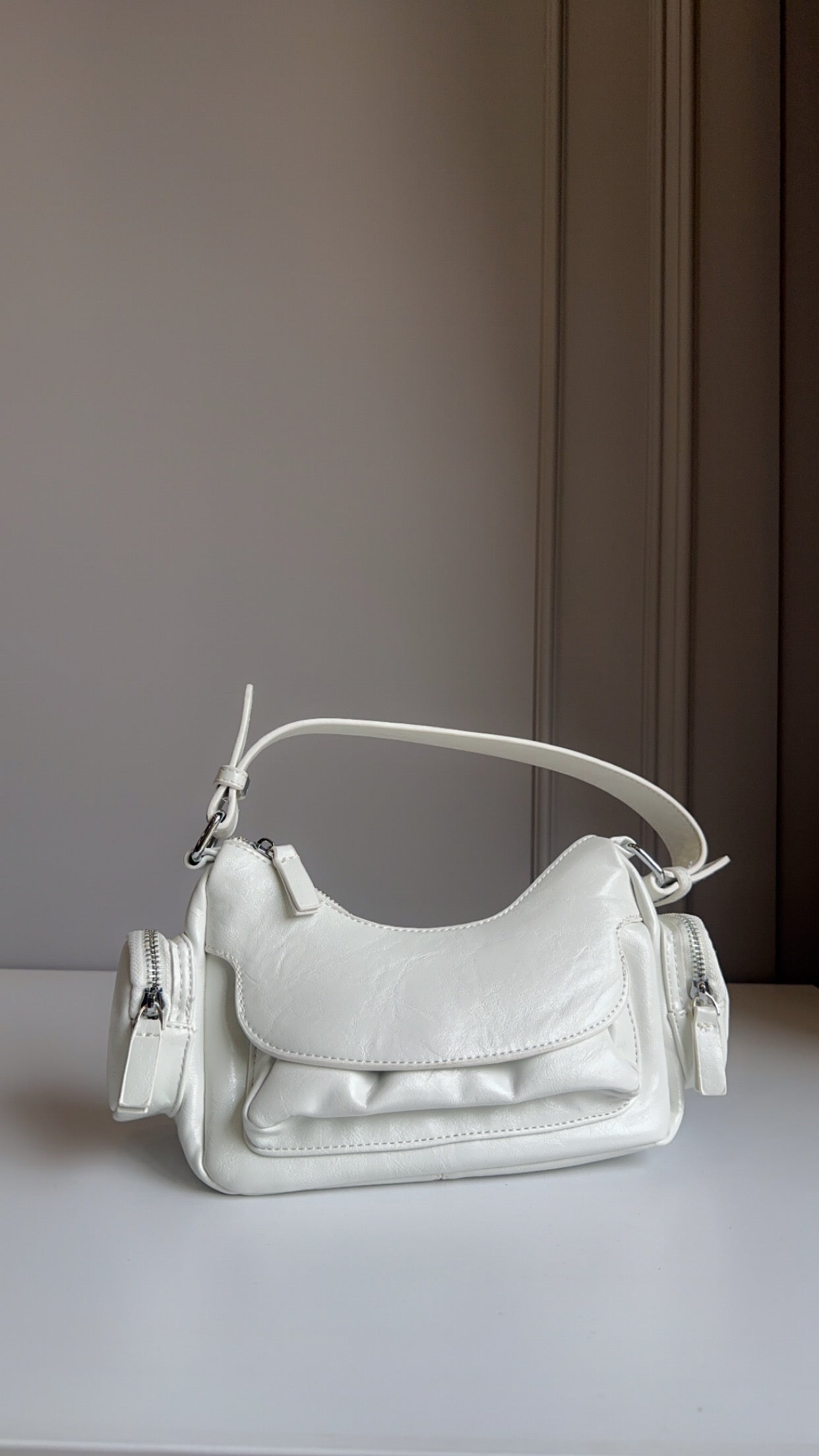 Two pocket shoulder bags