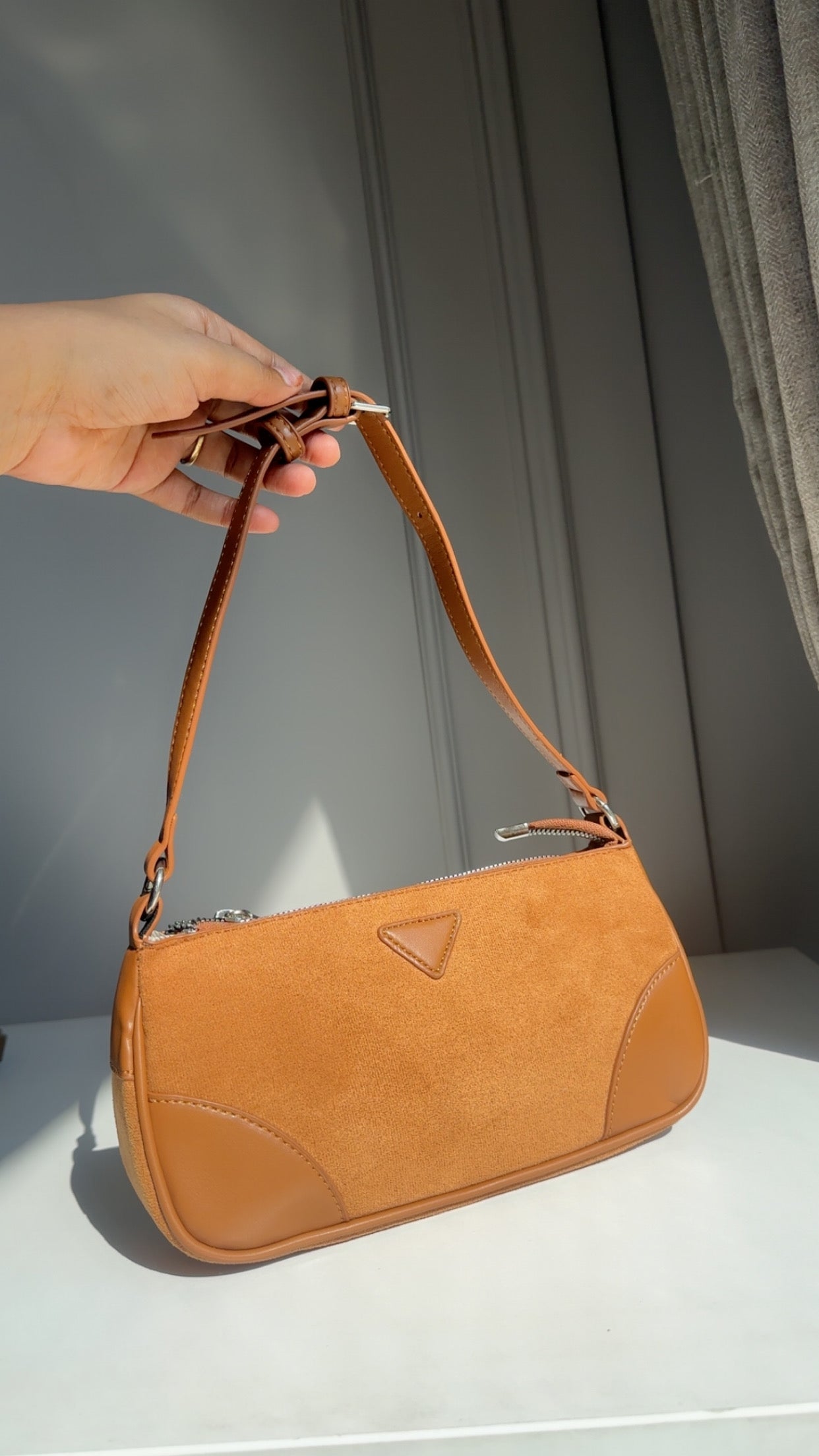 Desi girl shoulder bags