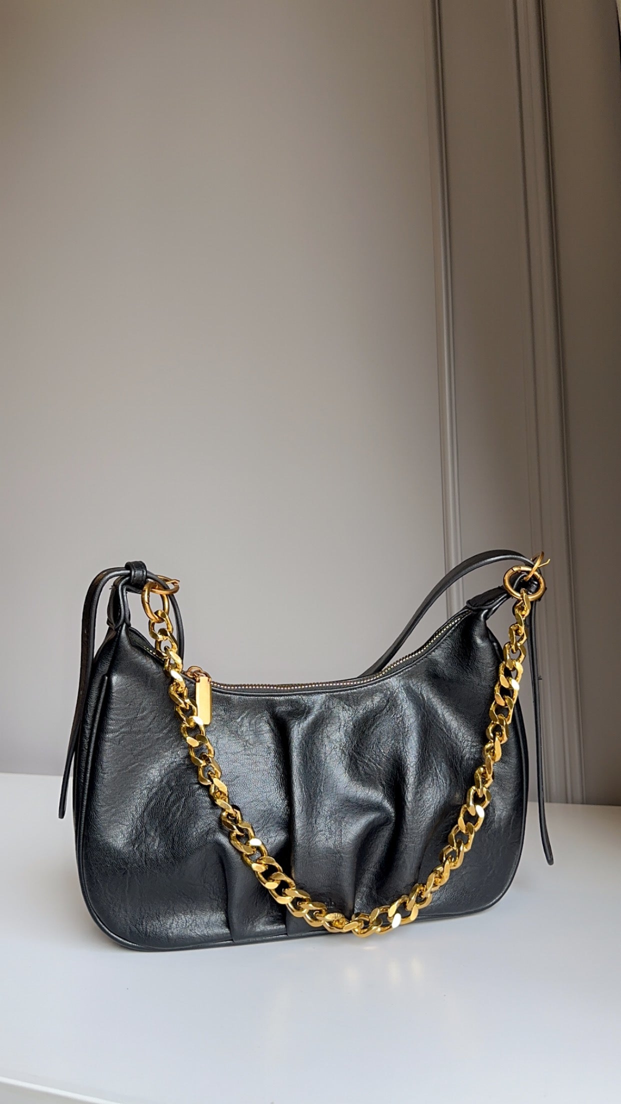 Stole my heart shoulder bags
