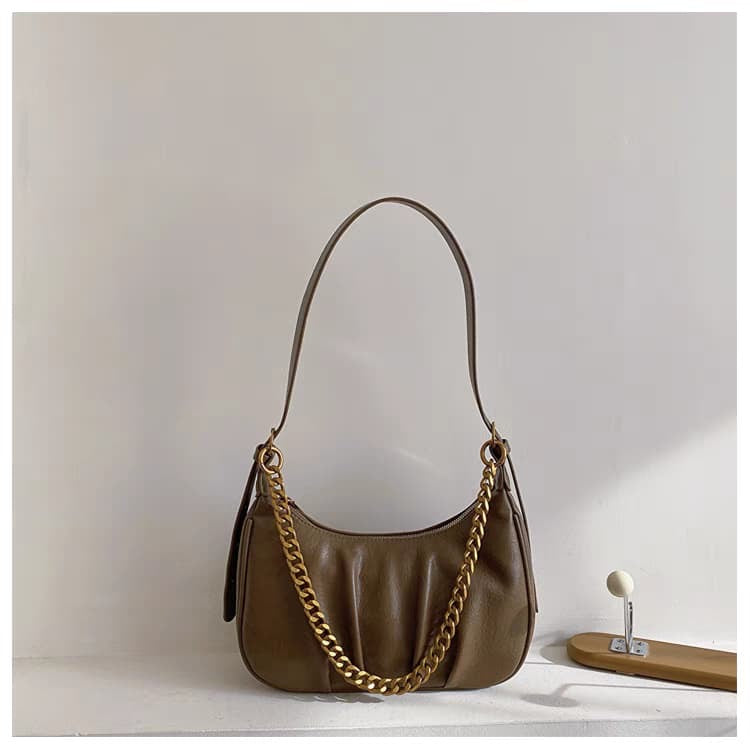 Stole my heart shoulder bags