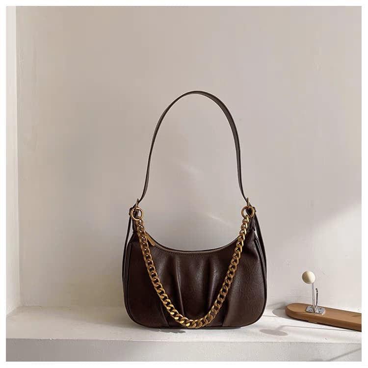 Stole my heart shoulder bags