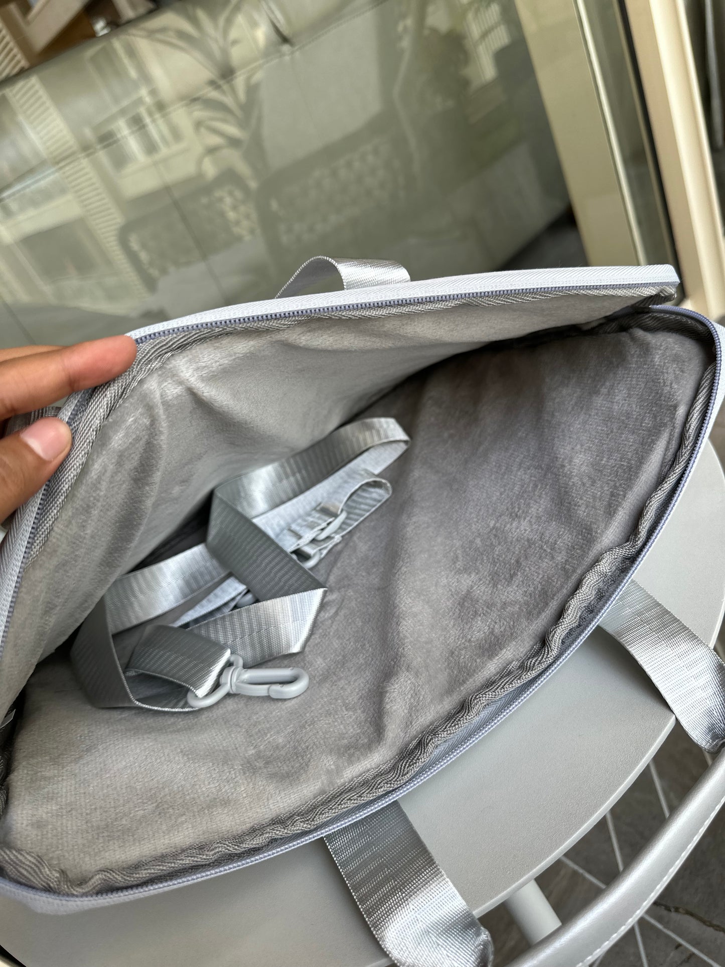 Laptop bag