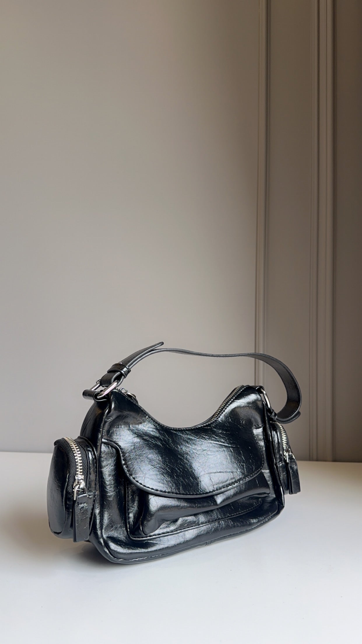 Two pocket shoulder bags