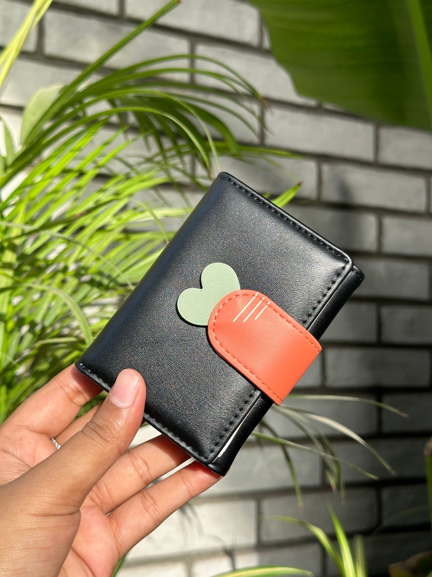Carrot wallets