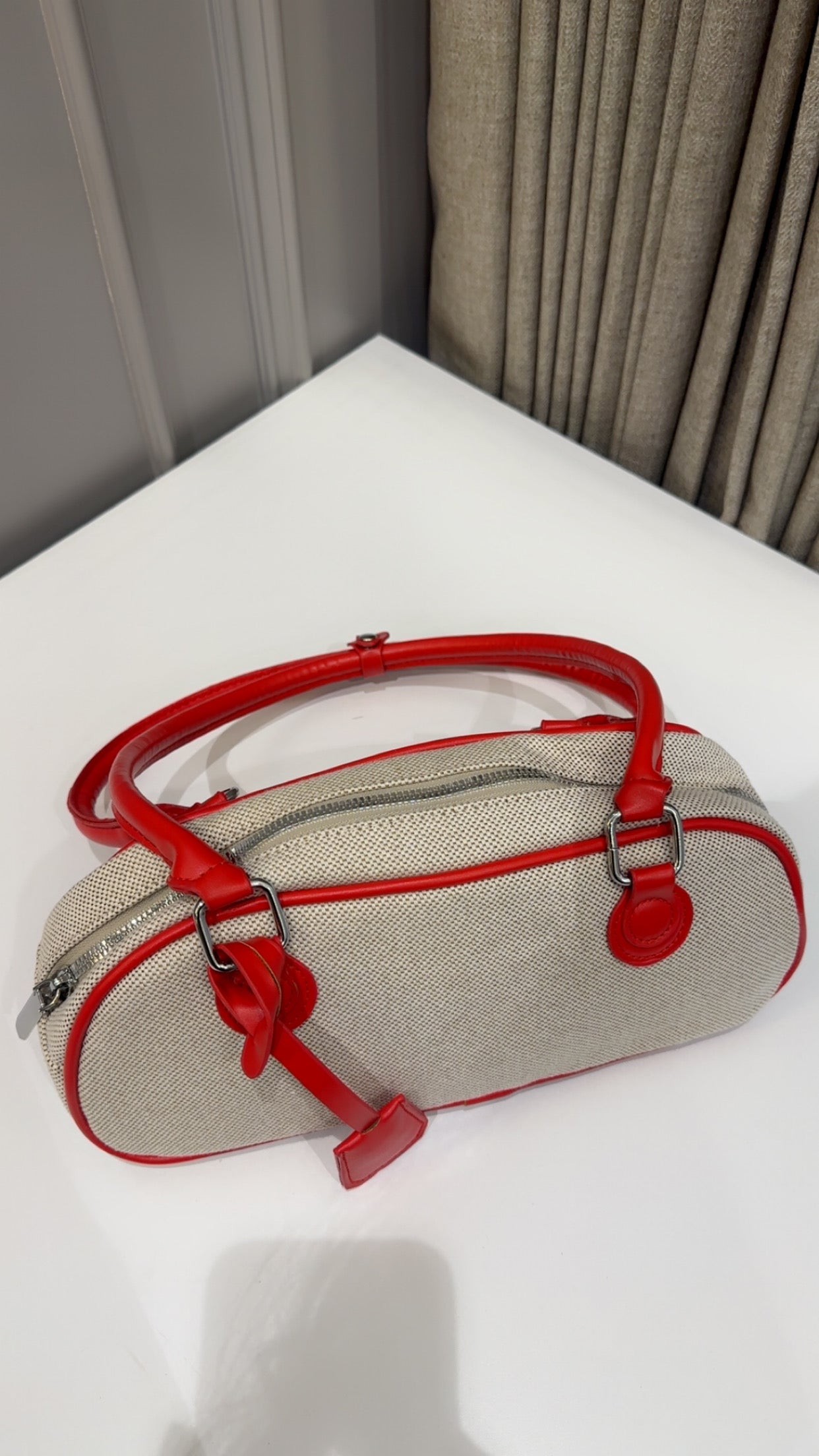 British brunch shoulder bags