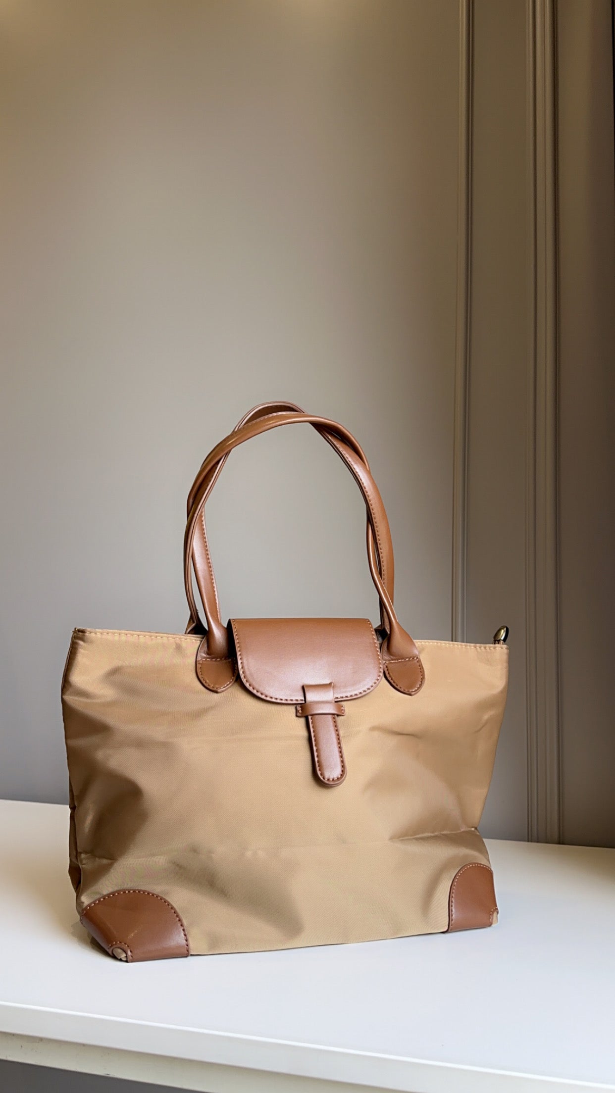 Sophia tote bags