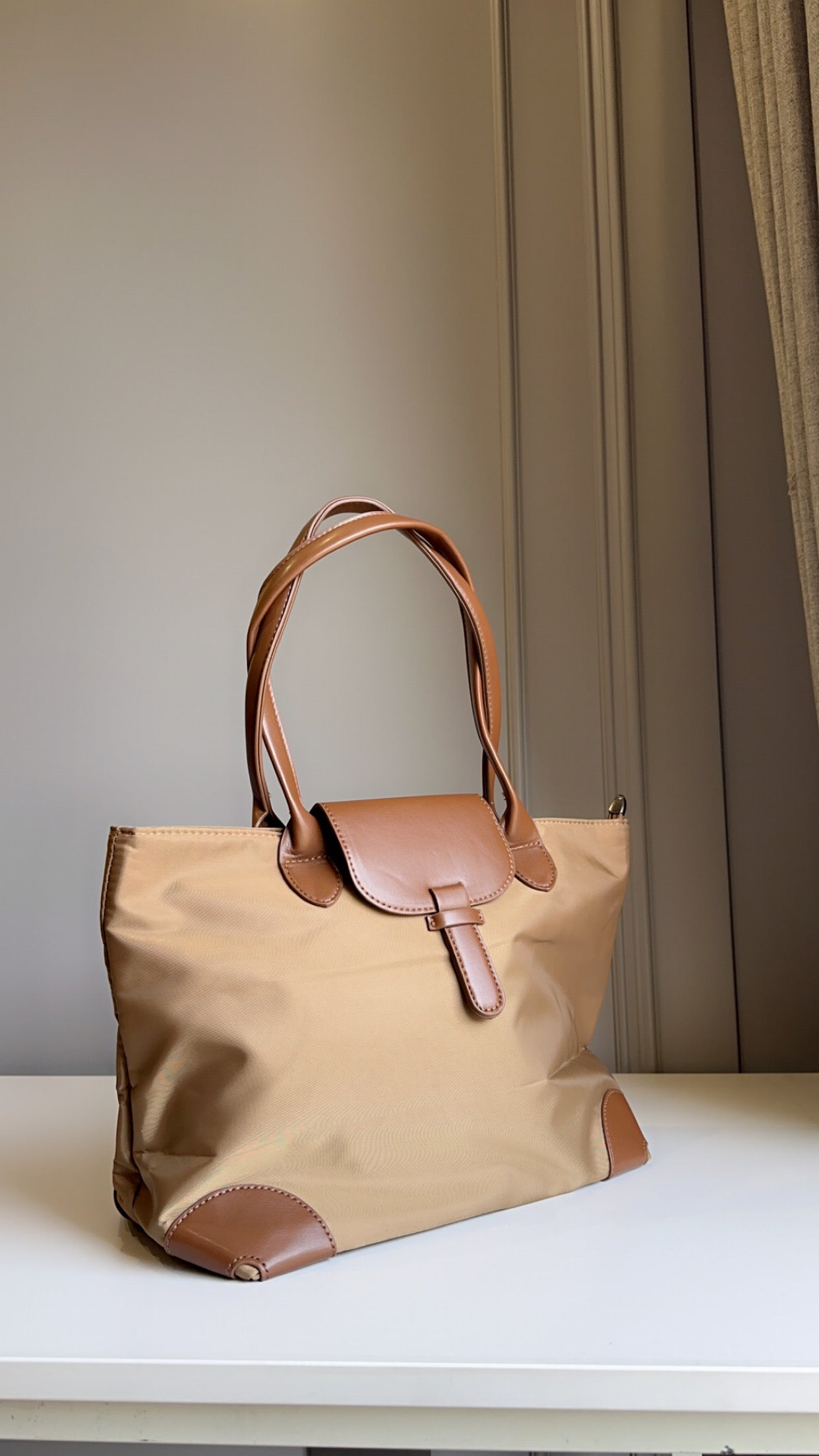 Sophia tote bags