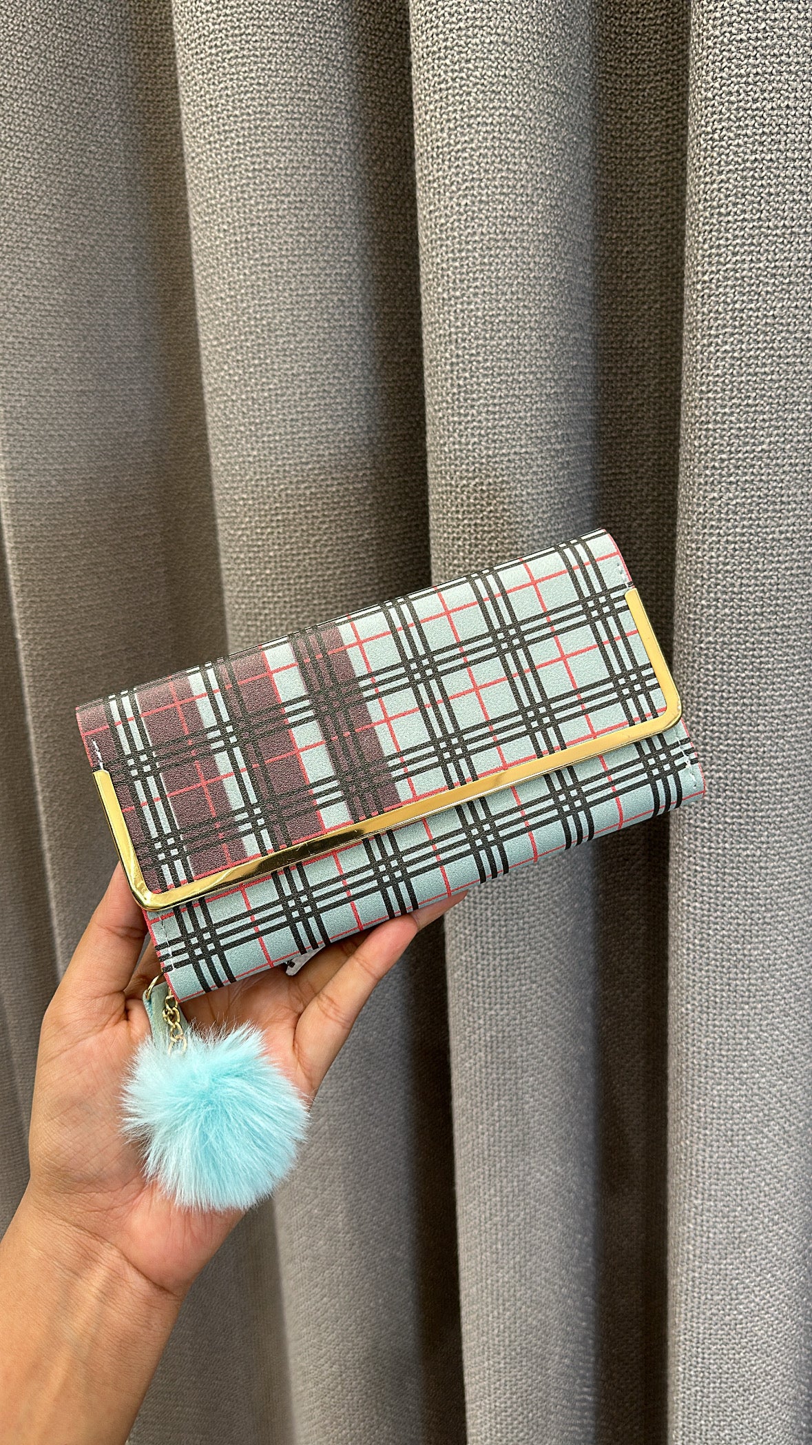 Momsie wallets