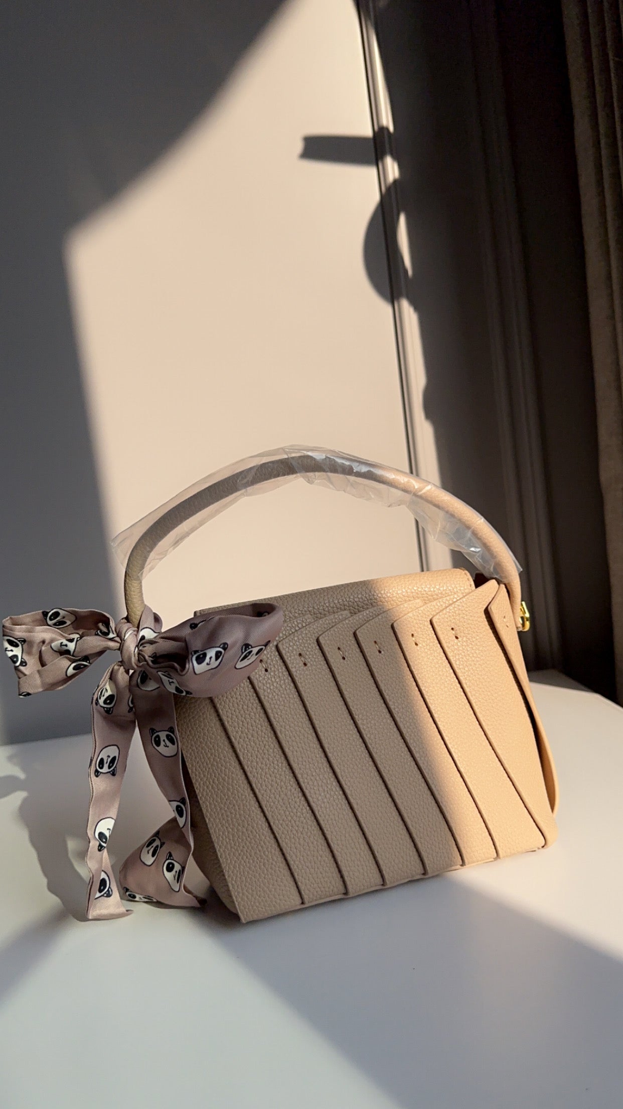 The pleated collection