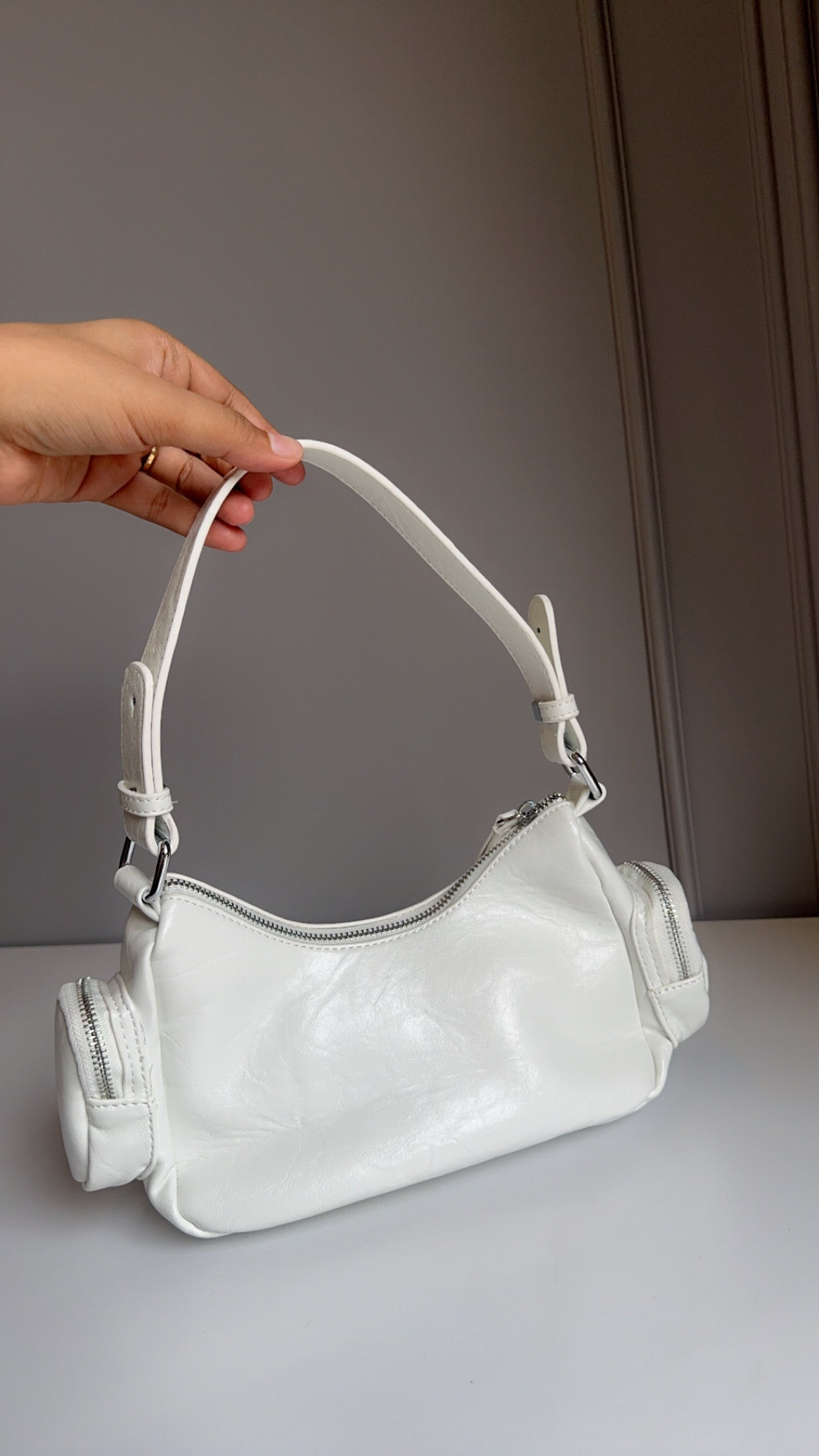 Two pocket shoulder bags