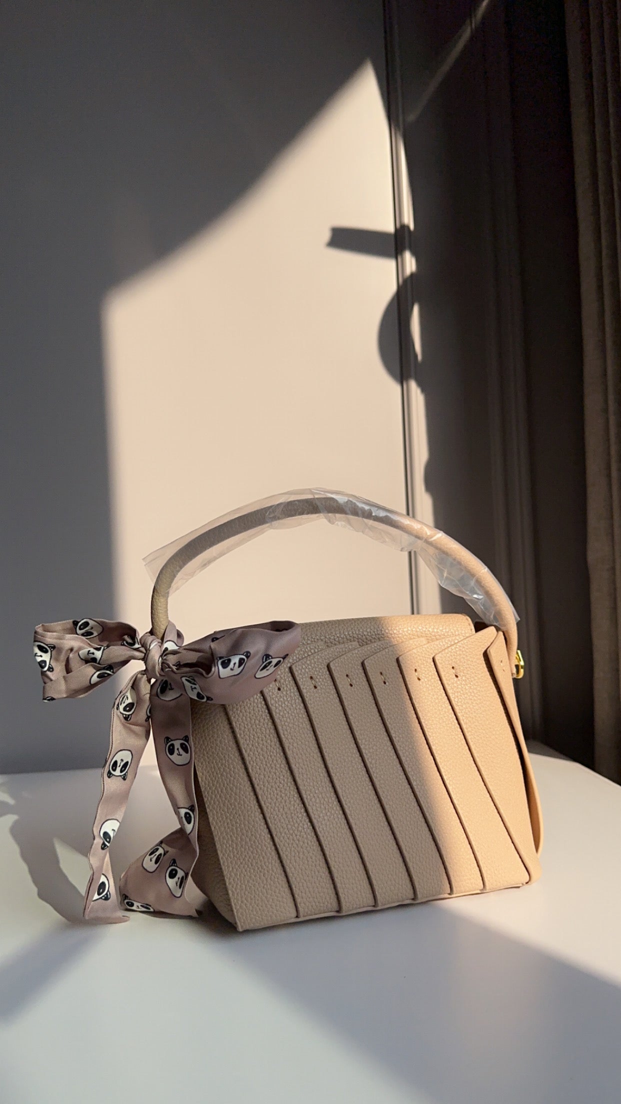 The pleated collection