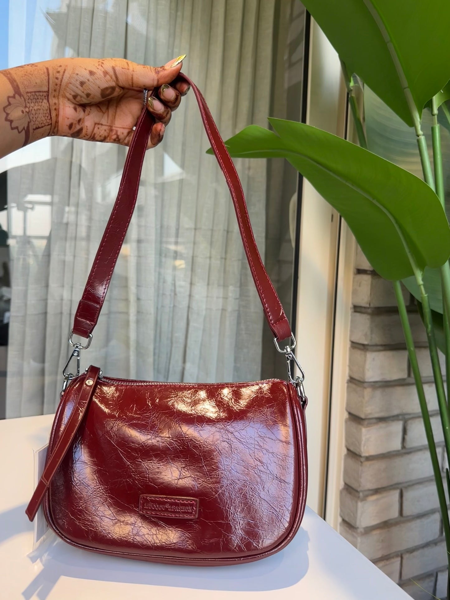 Fall season shoulder bag
