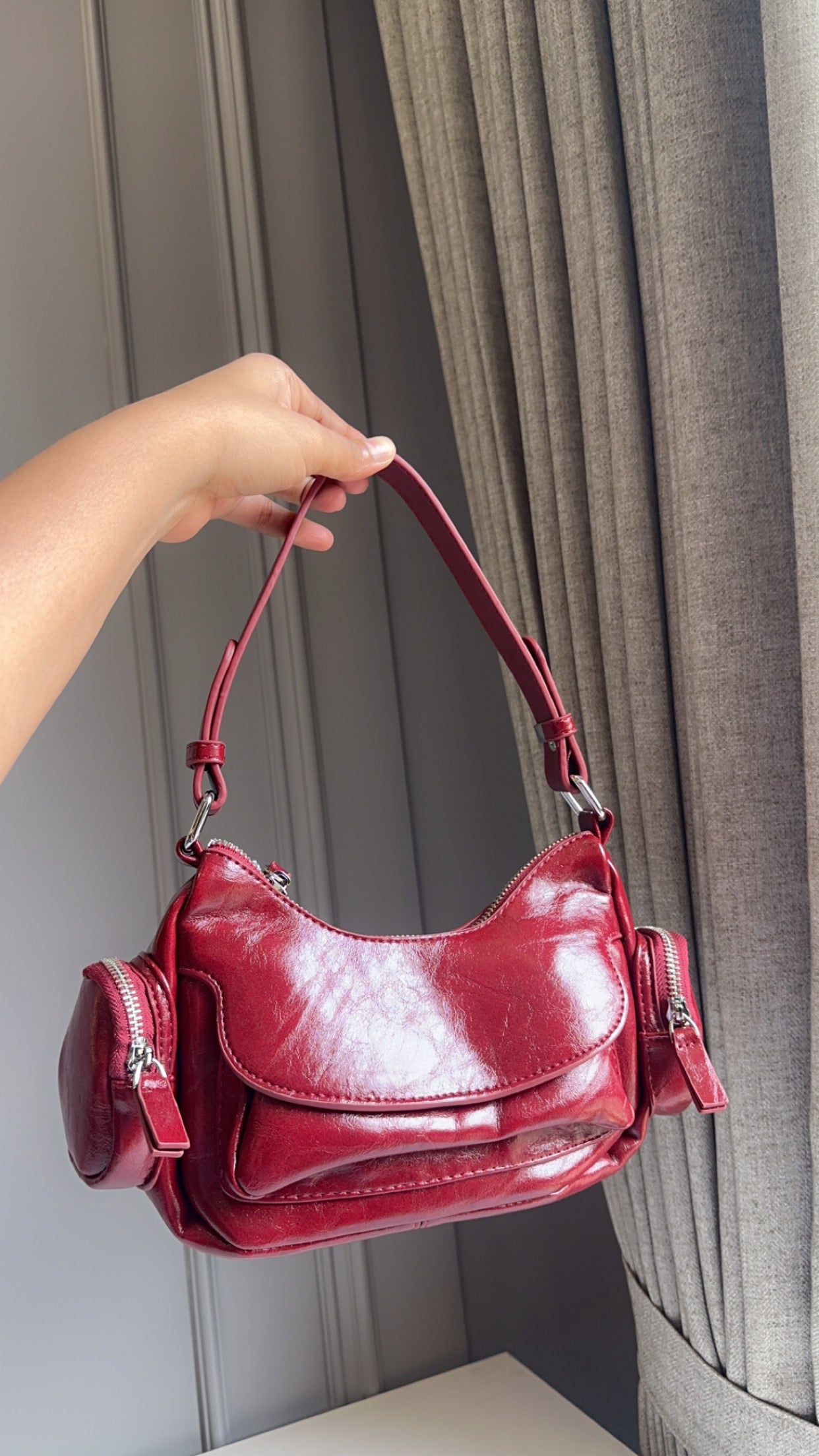 Two pocket shoulder bags