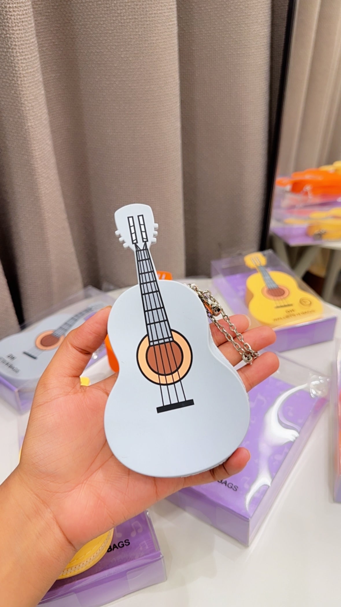 Guitar coin pouches