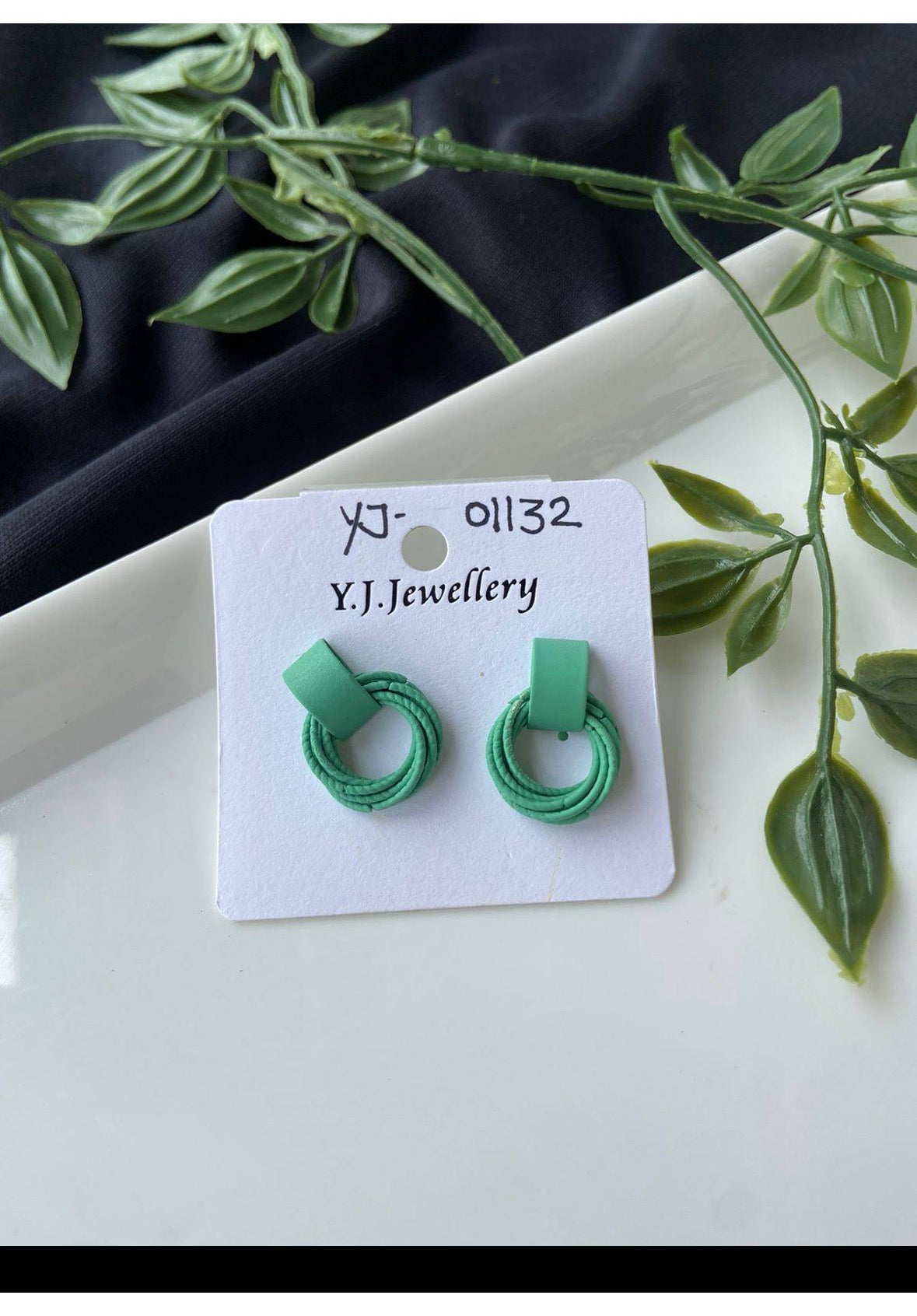 Oliver earrings