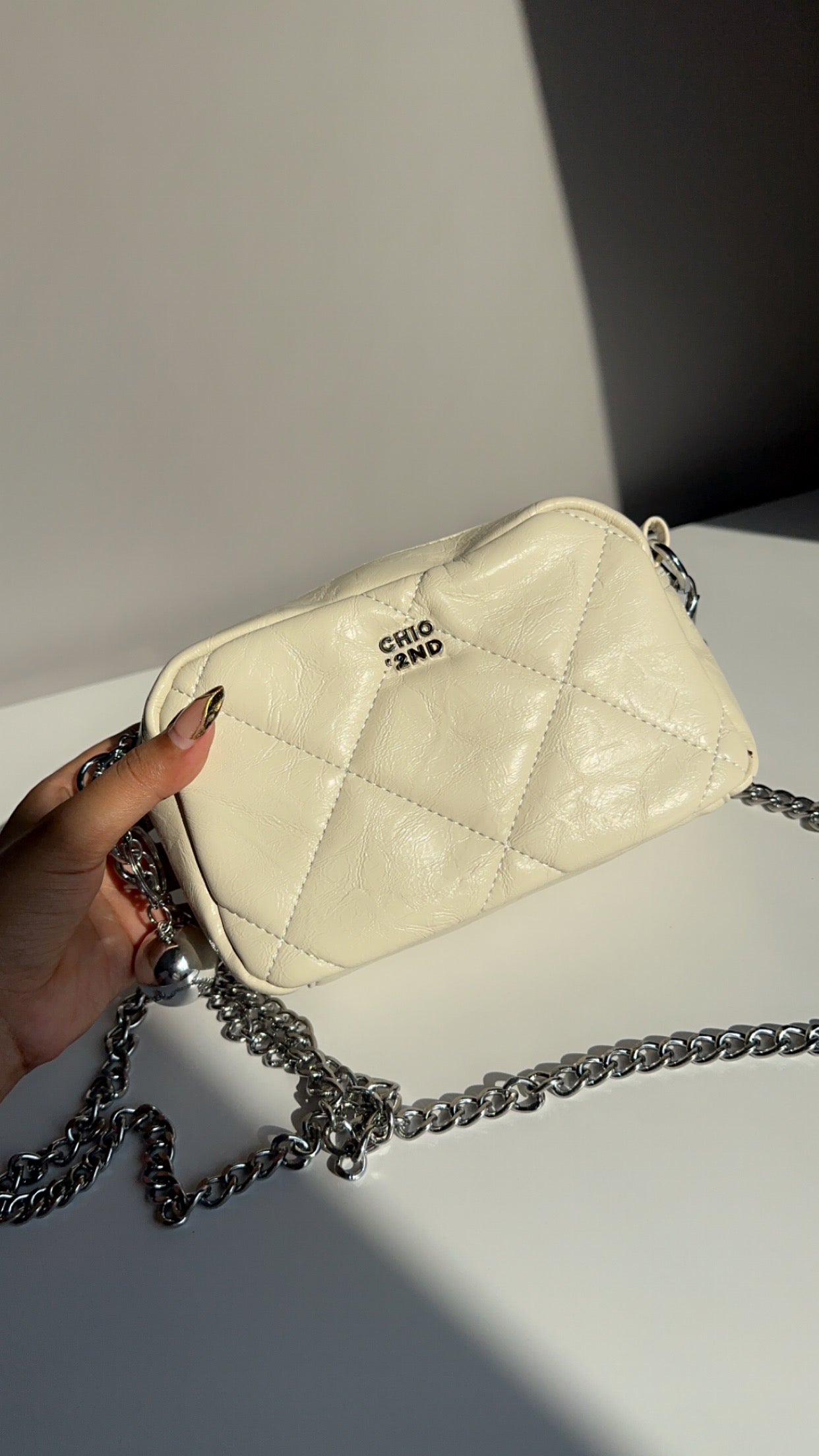 Slay girl slings