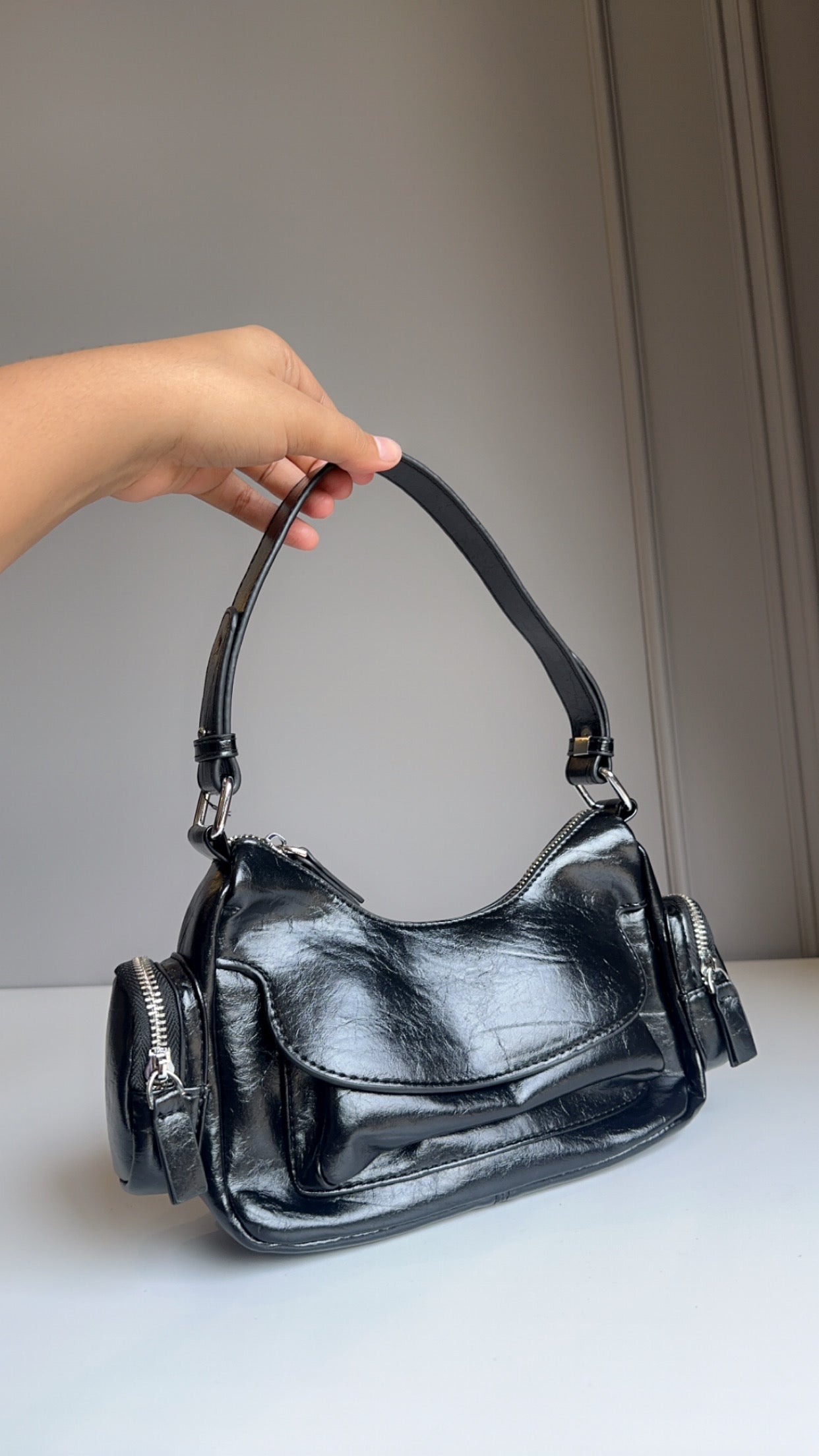Two pocket shoulder bags