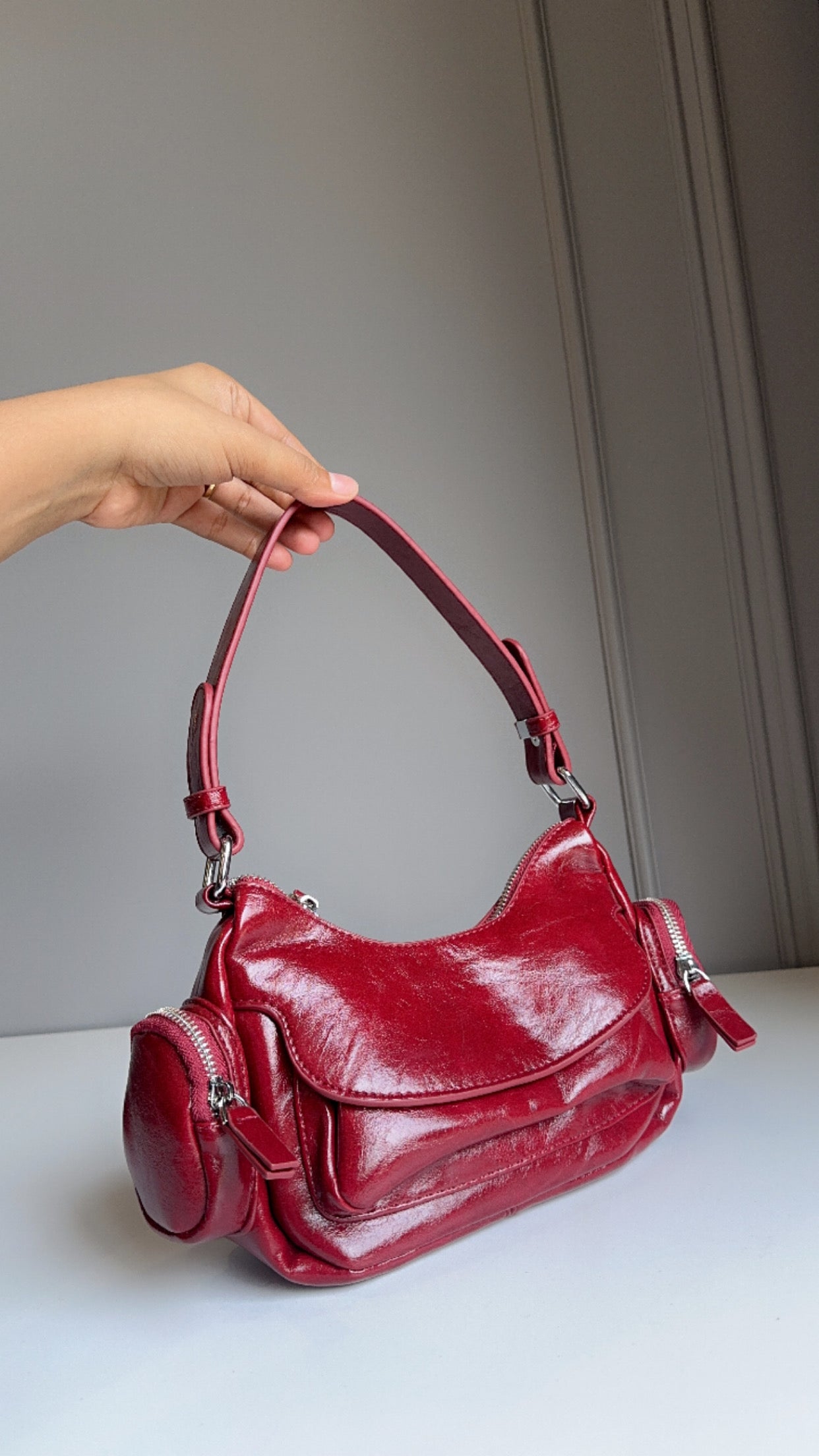 Two pocket shoulder bags