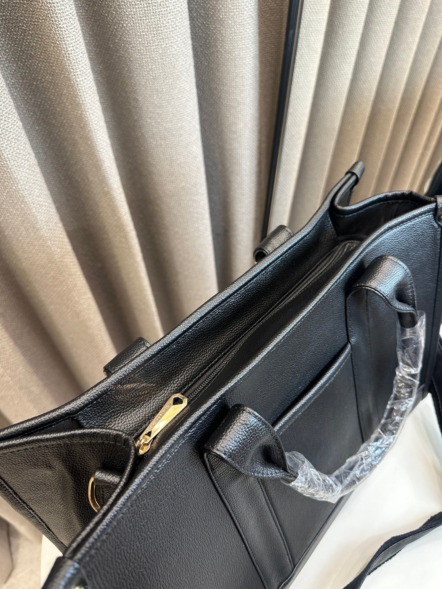 All purpose tote bag