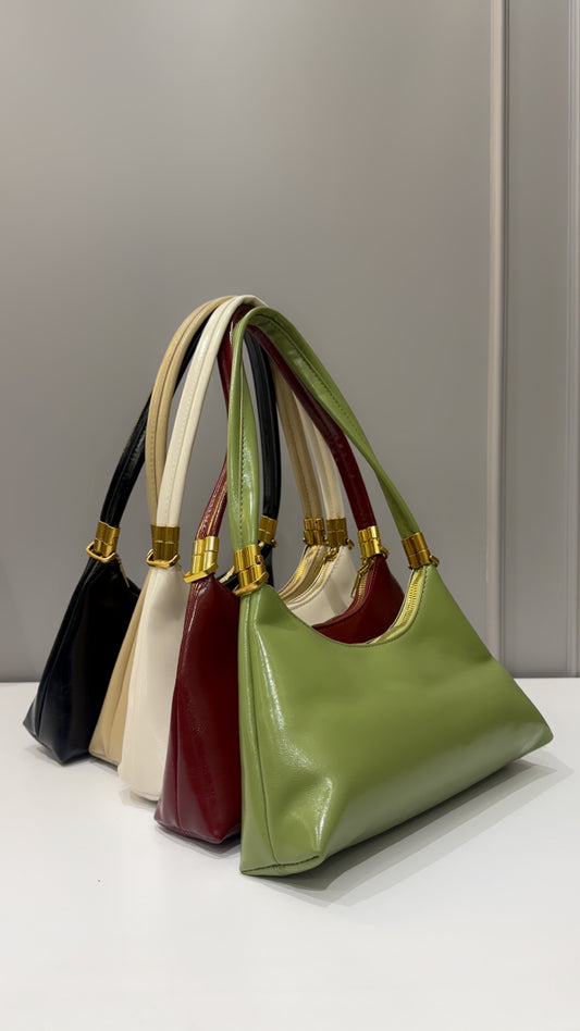 Classic shoulder bag