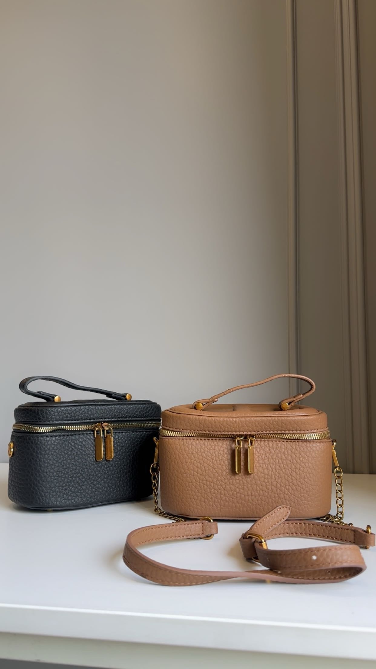 Kelly box slings