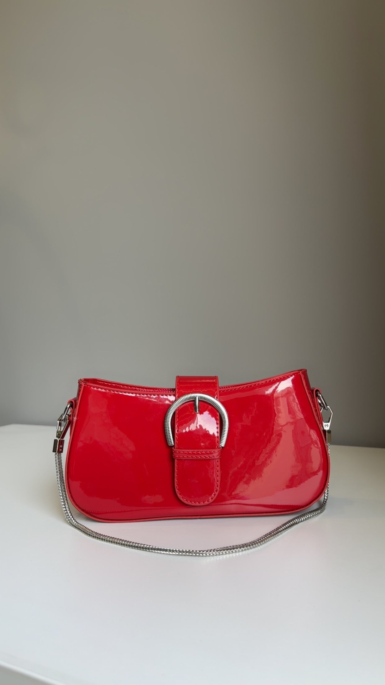 IT girl shoulder bag